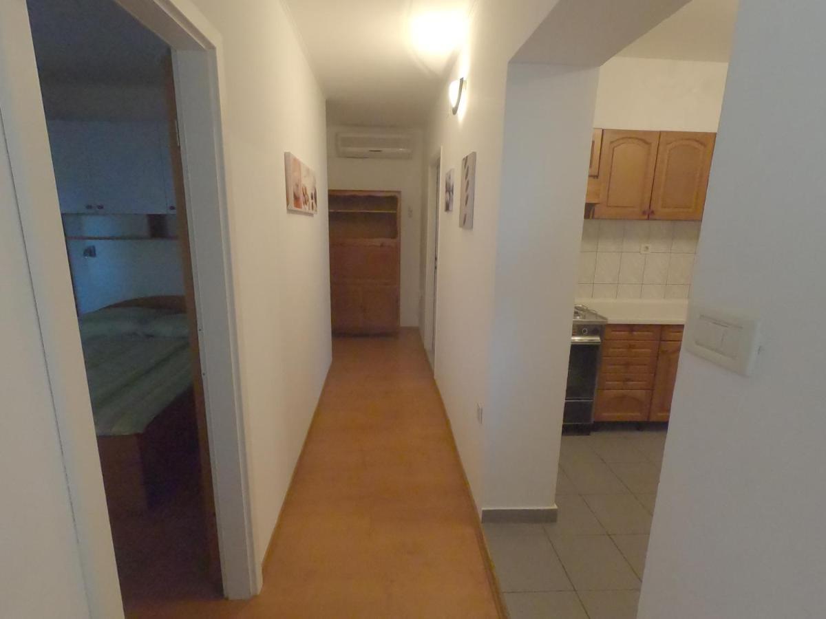 Apartments With A Parking Space Makarska - 6696 Luaran gambar