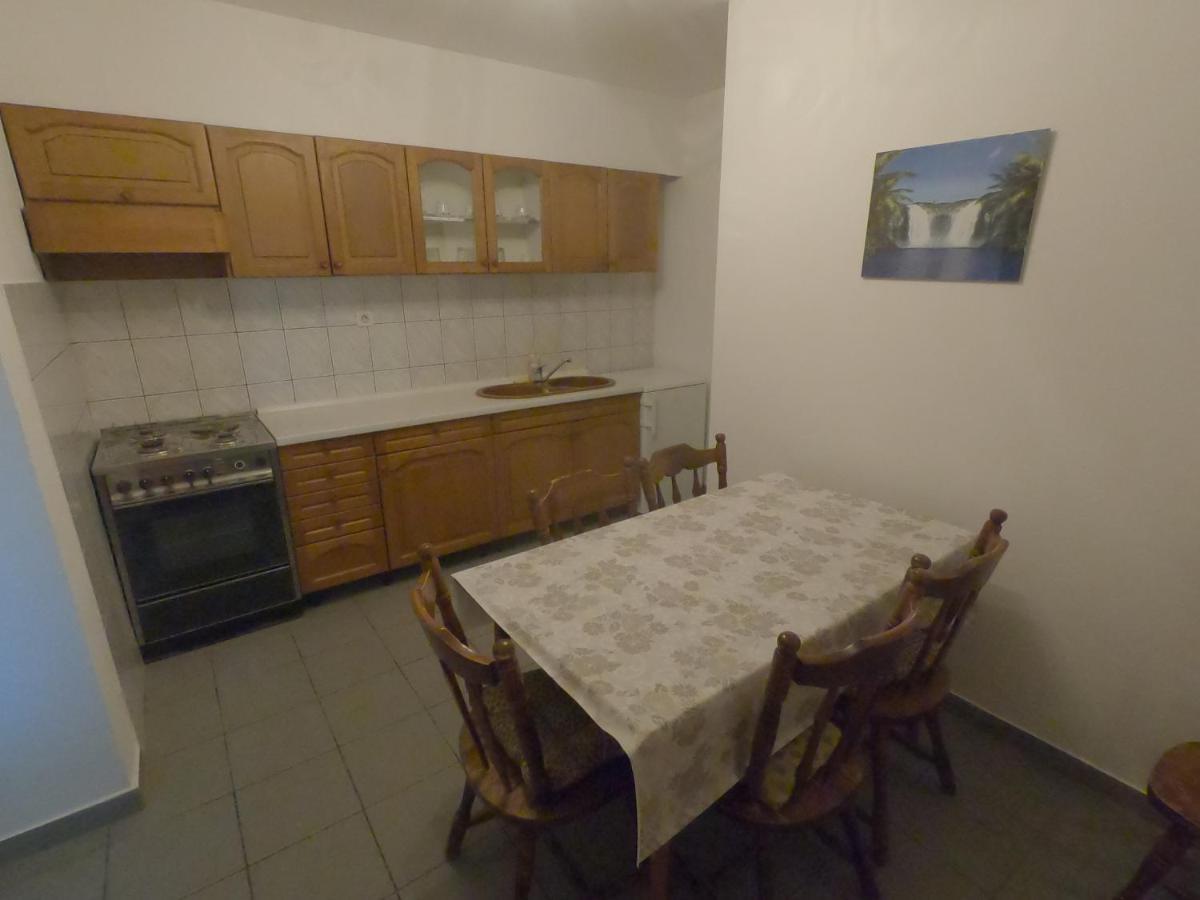 Apartments With A Parking Space Makarska - 6696 Luaran gambar